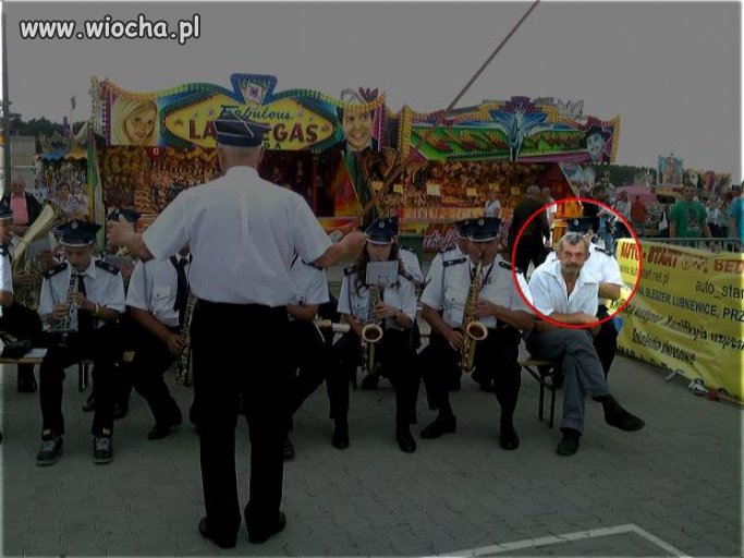 Orkiestra. 