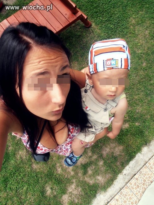 Słit focia 20letniej matki z synkiem...