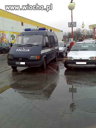 Widać że inwalidzi.