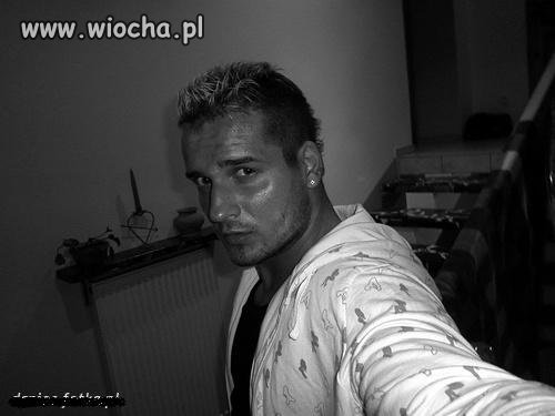 Chłopcy Wysmarowani Samoopalaczem...!