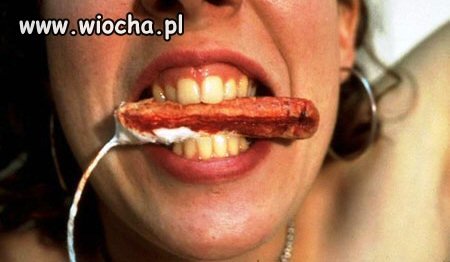 Zużyty tampon w zębach...