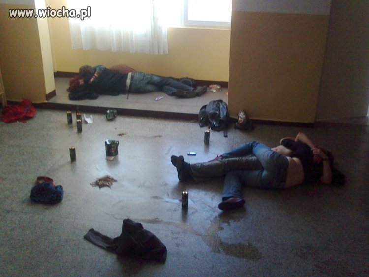 12:57- poranek w domu studenckim