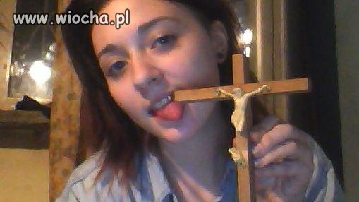 Nie ma to jak zdjęcie z krzyżem