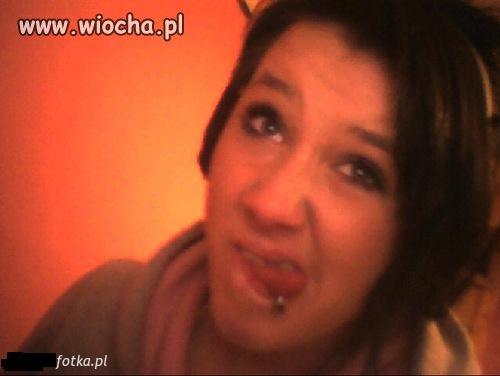 Zrobić dziwną minę 