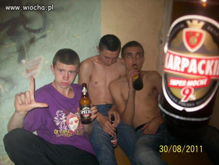 Jeden kolega już chyba odpadł 