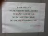 Na drzwiach od salki katechetycznej 