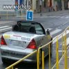 Może nie wiocha ale na takiej L zaczynać