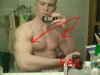Chciał pokazać bicepsy, ale nie wyszło