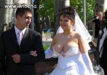 Idealna suknia ślubna..