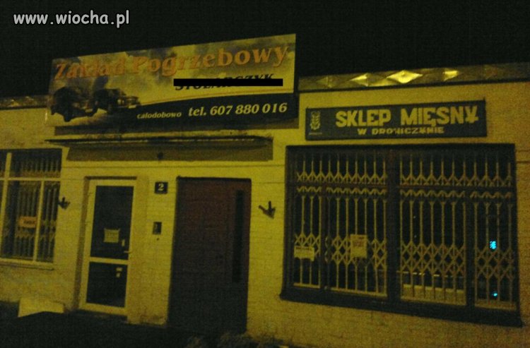 Przyzakładowy sklep mięsny...
