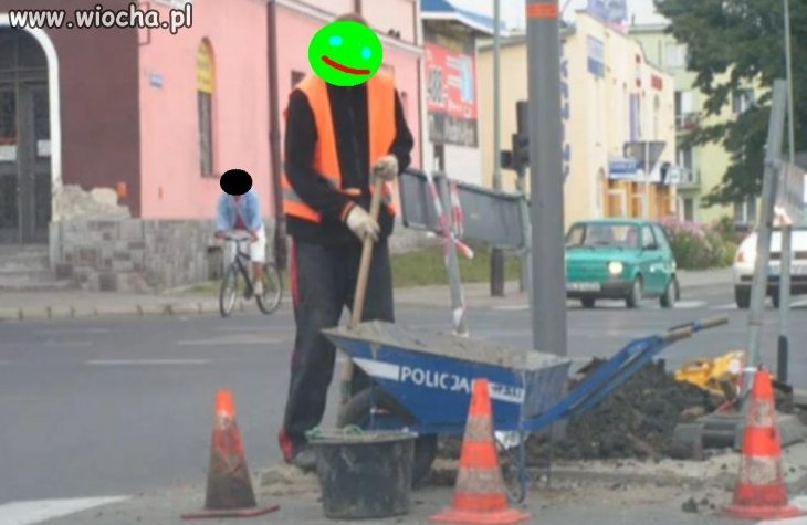 Nowe pojazdy policyjnej drogówki 