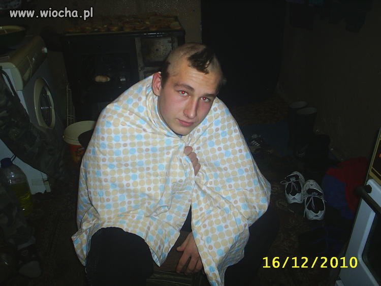 Rest okrycie wierzchnie, jest fany piecyk.