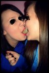 2 girls 1 cup