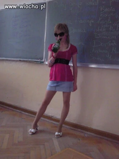 I ten opis pod zdjęciem: "...pewnego razu w sql ;> .100