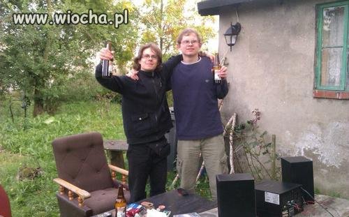 Jest grubo