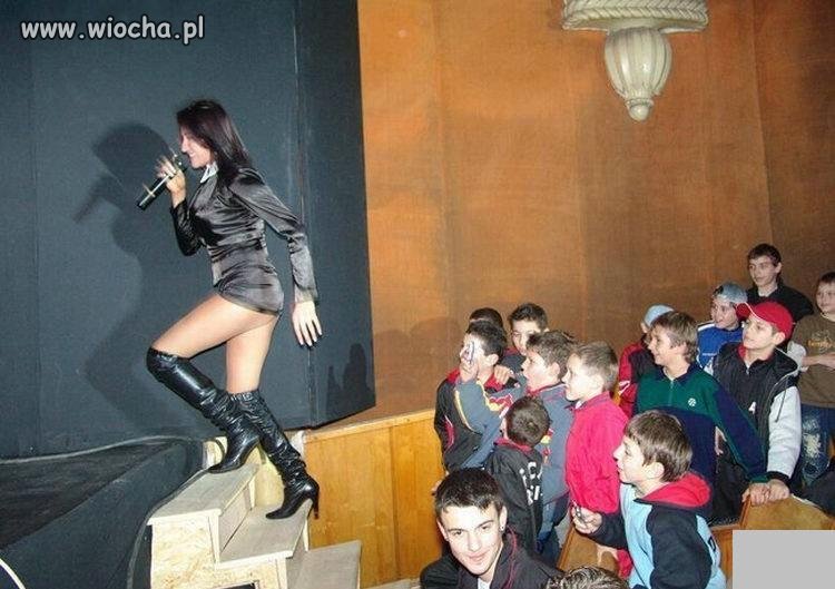 W takim stroju do dzieci