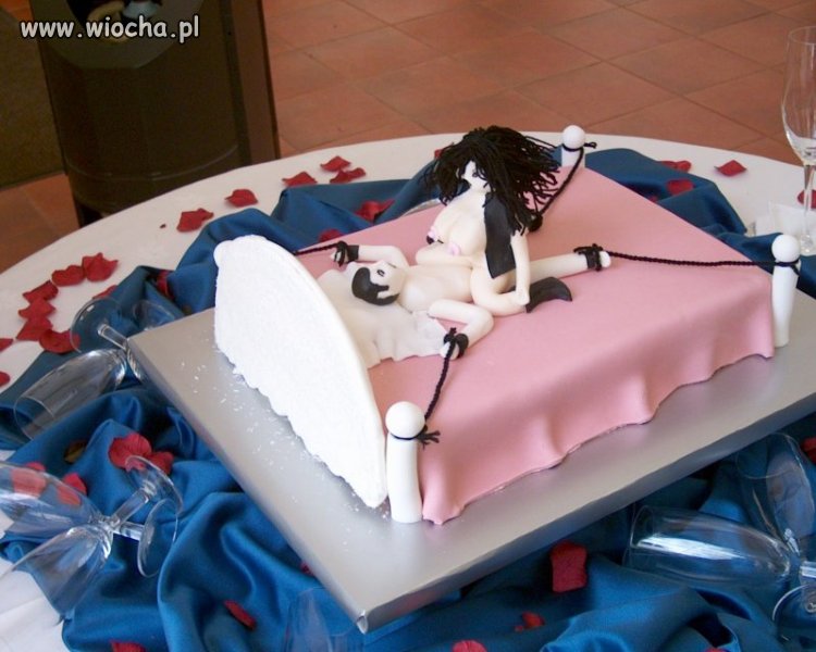 Tort weselny