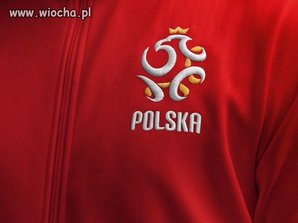 PZPN zmienił koszulki dla pieniędzy. Orły nie wrócą