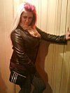 Panterka, blond i do tego róż...