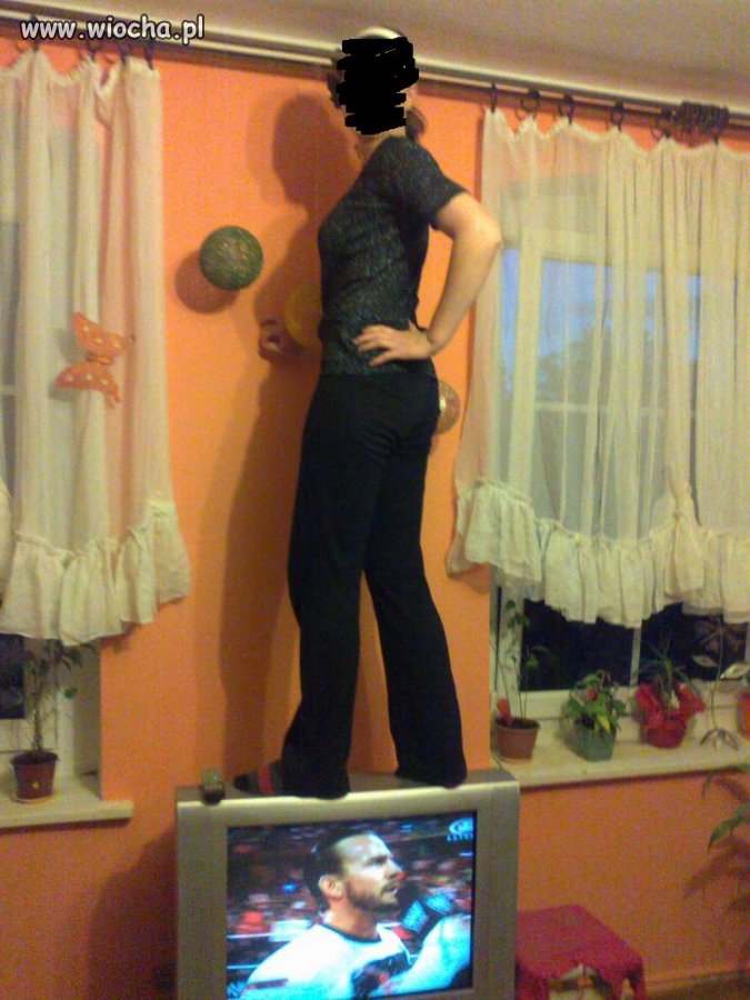 Na telewizorze