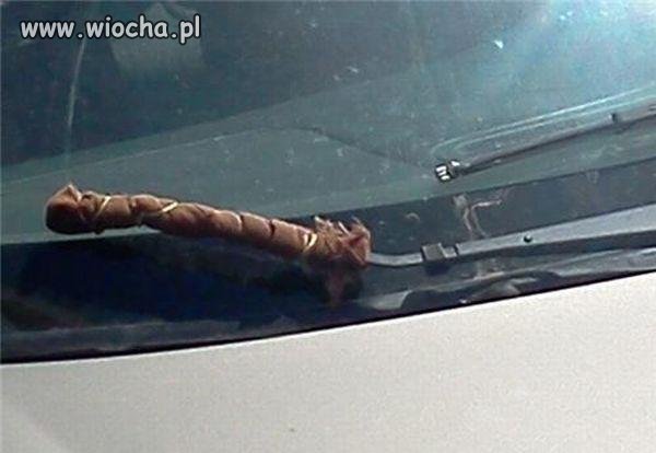 Jakaś chyba nieoryginalna