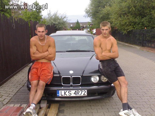  Bi Em Dablju i bajcepsy z photoshop-a