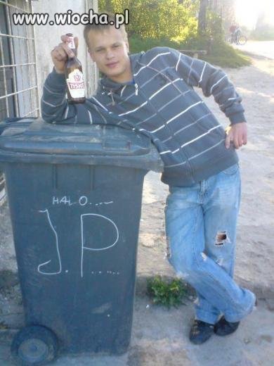 Lans na pustą butelkę od piwa i na kosz z jp 