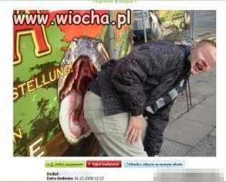 Myśli, że jest fajny!