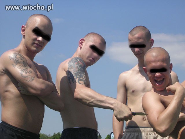 Chłopaki nazwali się mafią.