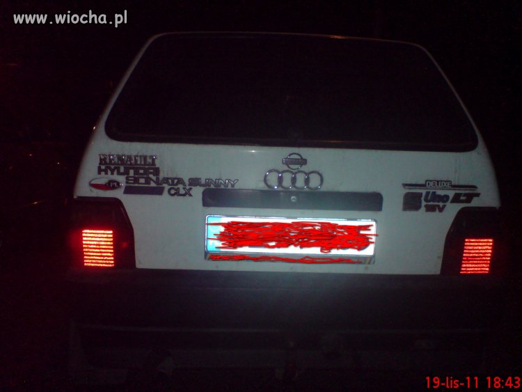 Zgadnijcie co to za auto. 