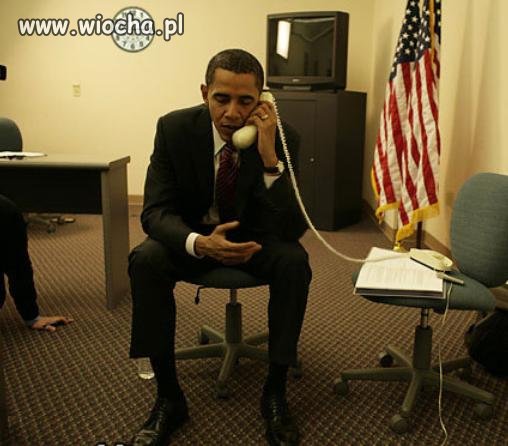 Nie nauczono go jak rozmawiać przez telefon
