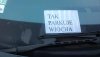 Takie tam jak jakaś kobieta stanęła przed bankiem