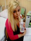Blondynka w szpitalu