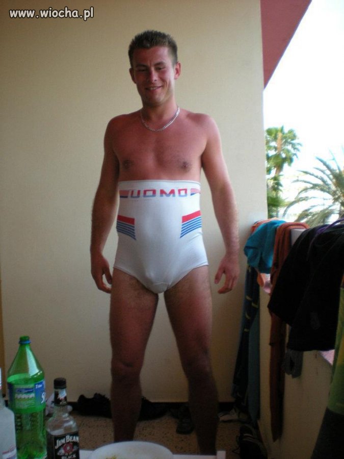 "UOMO" 