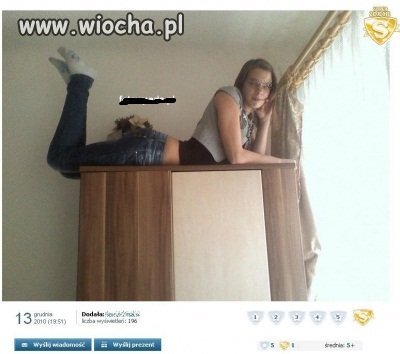 Fotka na szafie 