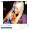 Tona tapety, cyc na wierzchu i blond włosy