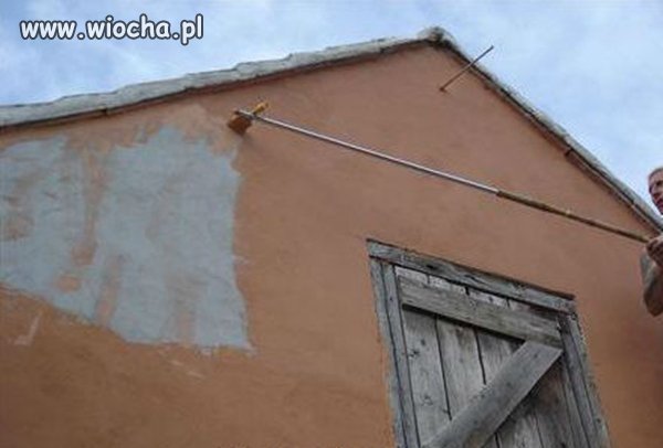Malowanie domu pędzelkiem..