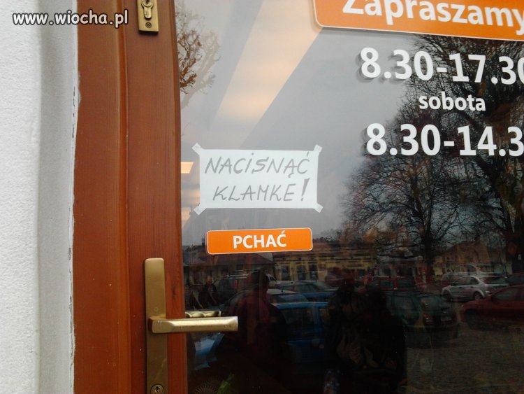 Bardzo czytelna instrukcja otwierania drzwi