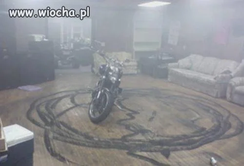 Takie tam kilka baczków wykręconych na środku