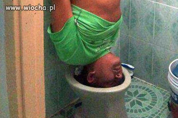W opisie "mistrz plumking-u"