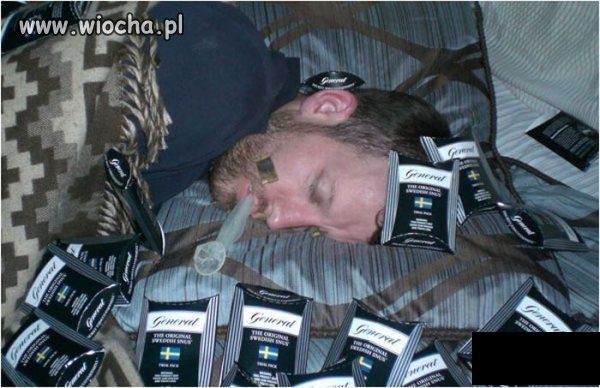 Ciekawe co on robił?