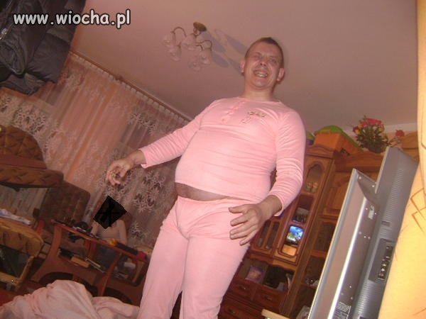 Pidżamowy lans i zabójczy uśmiech