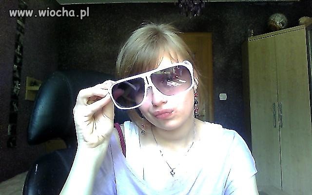 Dzióbek, okulary