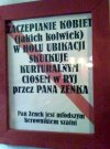 Zaczepianie kobiet w holu ubikacji - wiocha