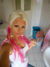 Tapeta jest, tipsy różowe są plastik jak nic