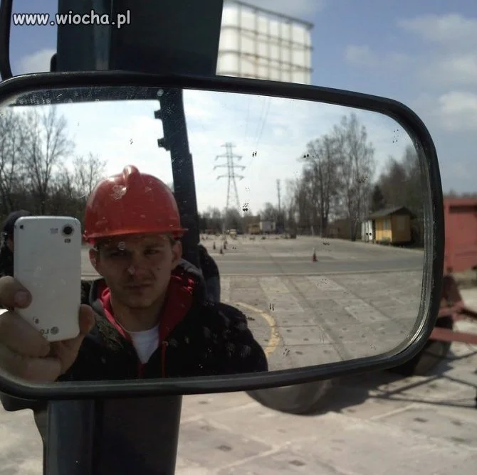 Praca pracą 