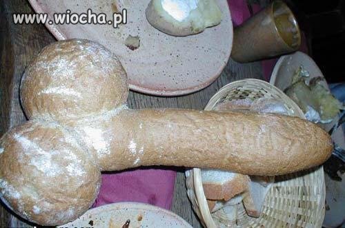 Ma ktoś ochotę na świeże pieczywo?