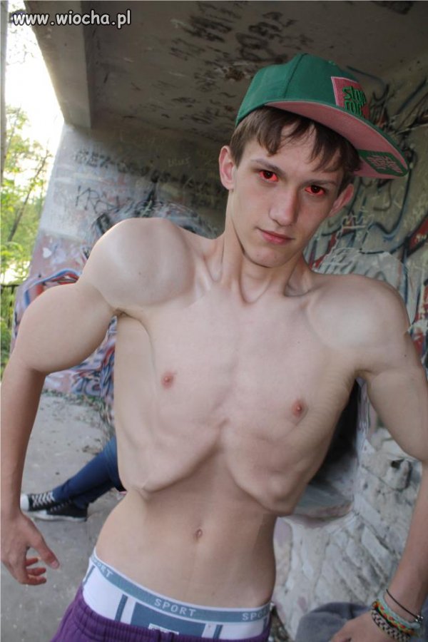 Mistrz fotoshopa na spinie