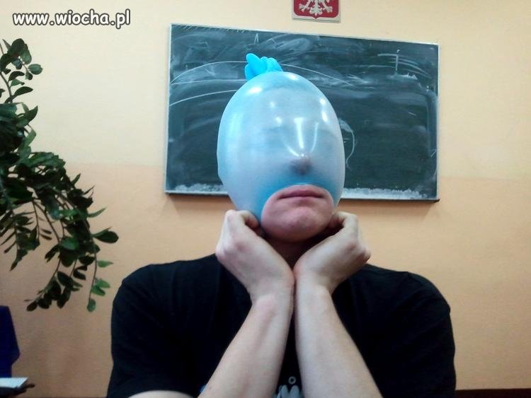 Myślałem że rękawiczki nakłada się na ręce