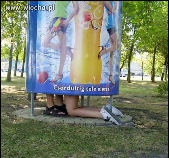 Gdyby nogi nie wystawały
